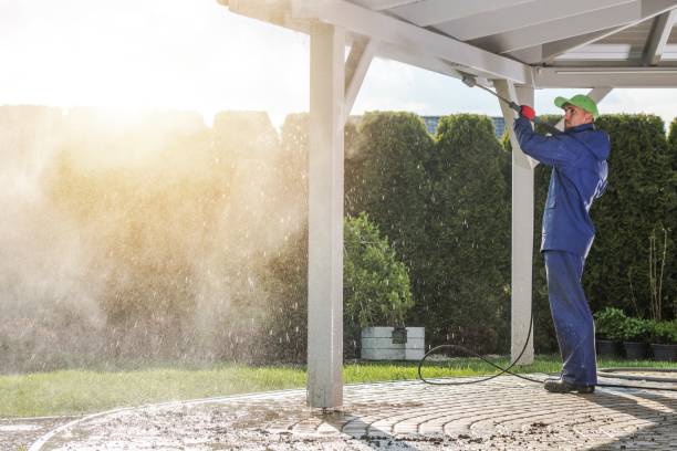 Professional Pressure Washing in Lacoste, TX